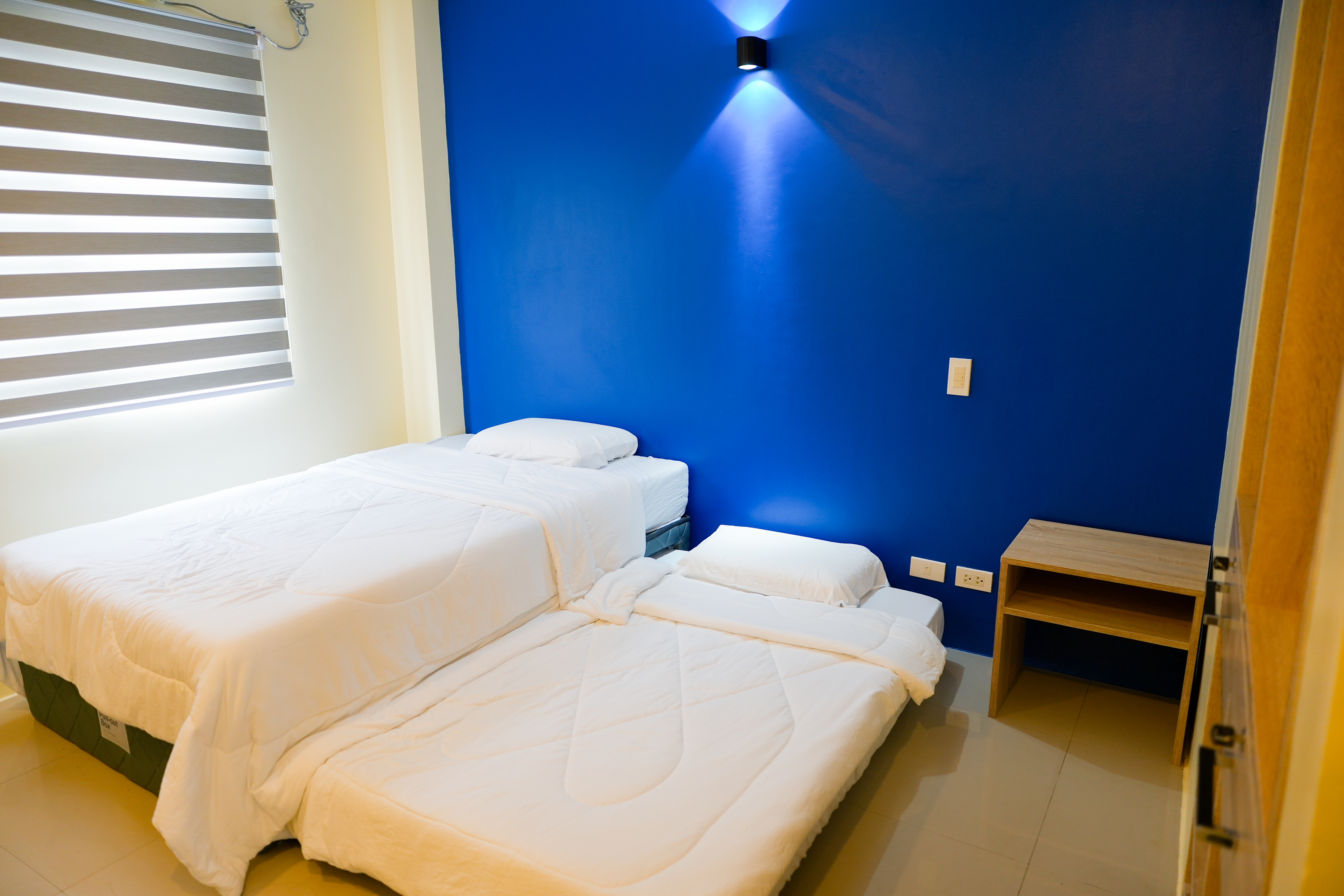 Bed (Triple Pull-Out Bed)