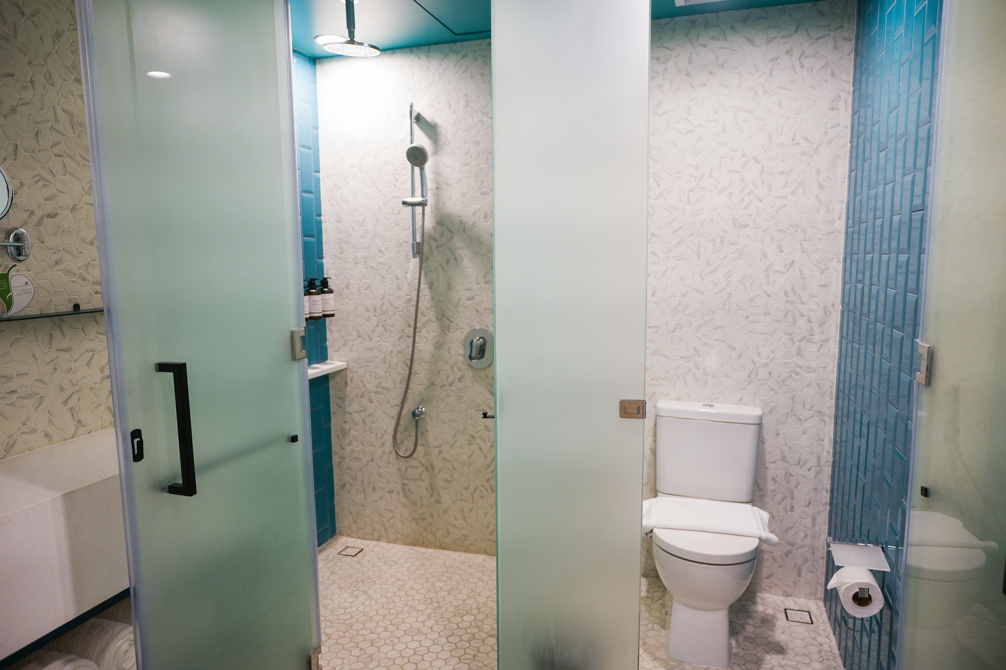 bathroom_