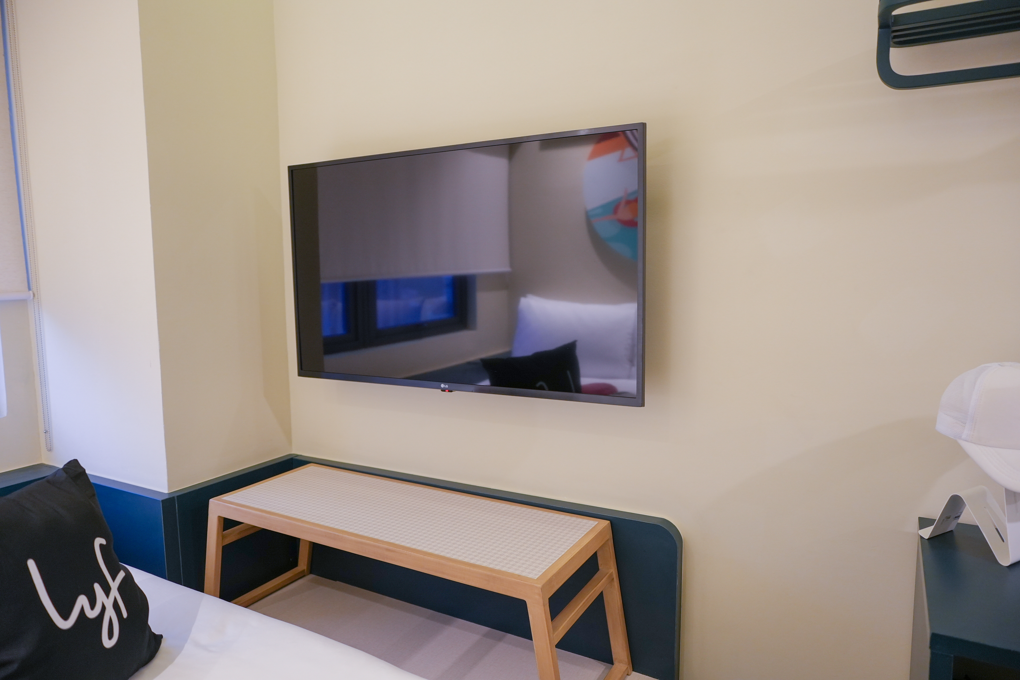 room view - TV on the wall